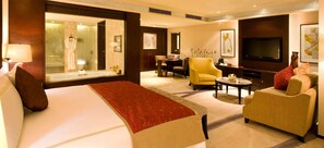 Luxury Oda | Minibar, odada kasa, dizüstü bilgisayar çalışma alanı, güneşlik/perde 