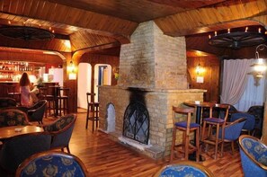 Her gün ücretsiz açık büfe kahvaltı