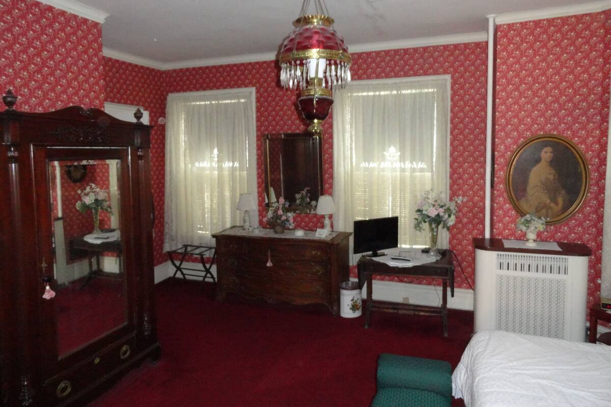 Chambre Premium, 1 très grand lit, non-fumeurs, vue jardin | Décoration personnalisée, ameublement personnalisé