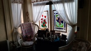 로비 좌석 공간