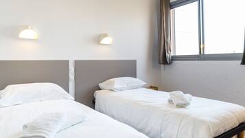 Free cots/infant beds