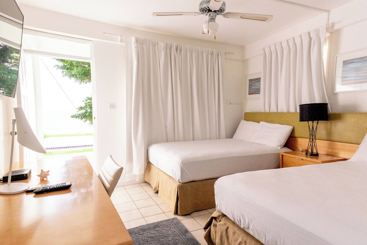 Kamar Klasik, pemandangan samudra | Seprai katun Mesir, selimut bulu angsa, dan tempat tidur Select Comfort