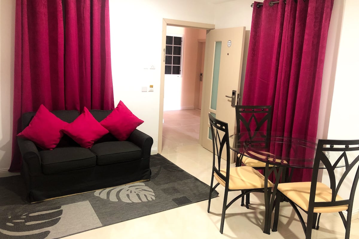 1 bedroom, in-room safe, iron/ironing board, free WiFi