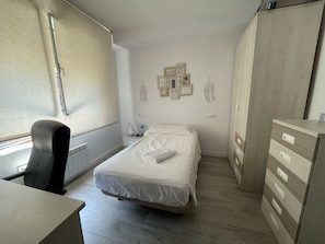 Chambre traditionnelle | Draps en coton égyptien, literie de qualité, couette en duvet