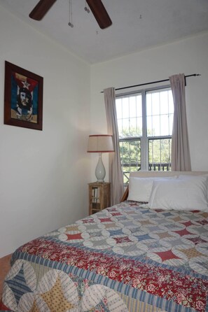 1 bedroom - King's Landing - Forest Retreat Port Royal National Park (Camp Bay)  (Camp Bay)
