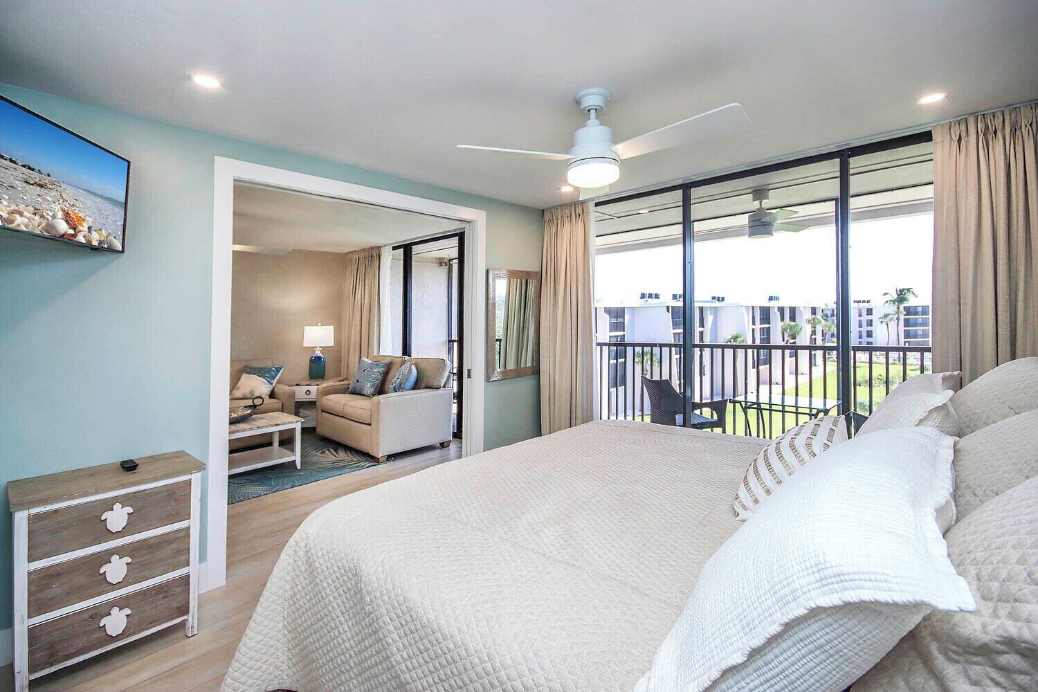 1 bedroom, laptop workspace, iron/ironing board, free WiFi