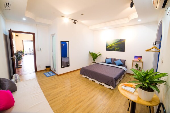 1 bedroom, in-room safe, iron/ironing board, WiFi