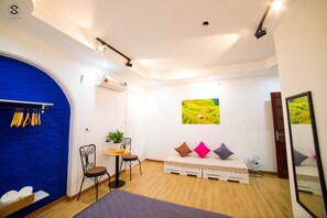 1 bedroom, in-room safe, iron/ironing board, WiFi