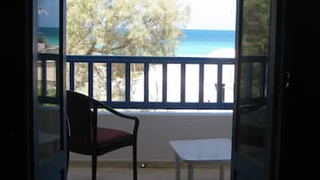 Chambre Double, 1 grand lit, vue mer | Vue de la chambre