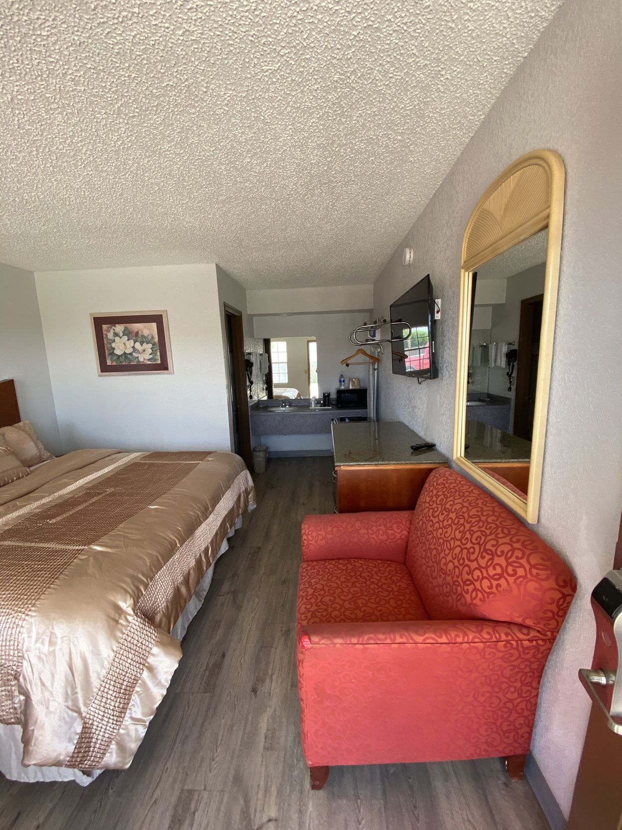 Desk, blackout curtains, iron/ironing board, free WiFi