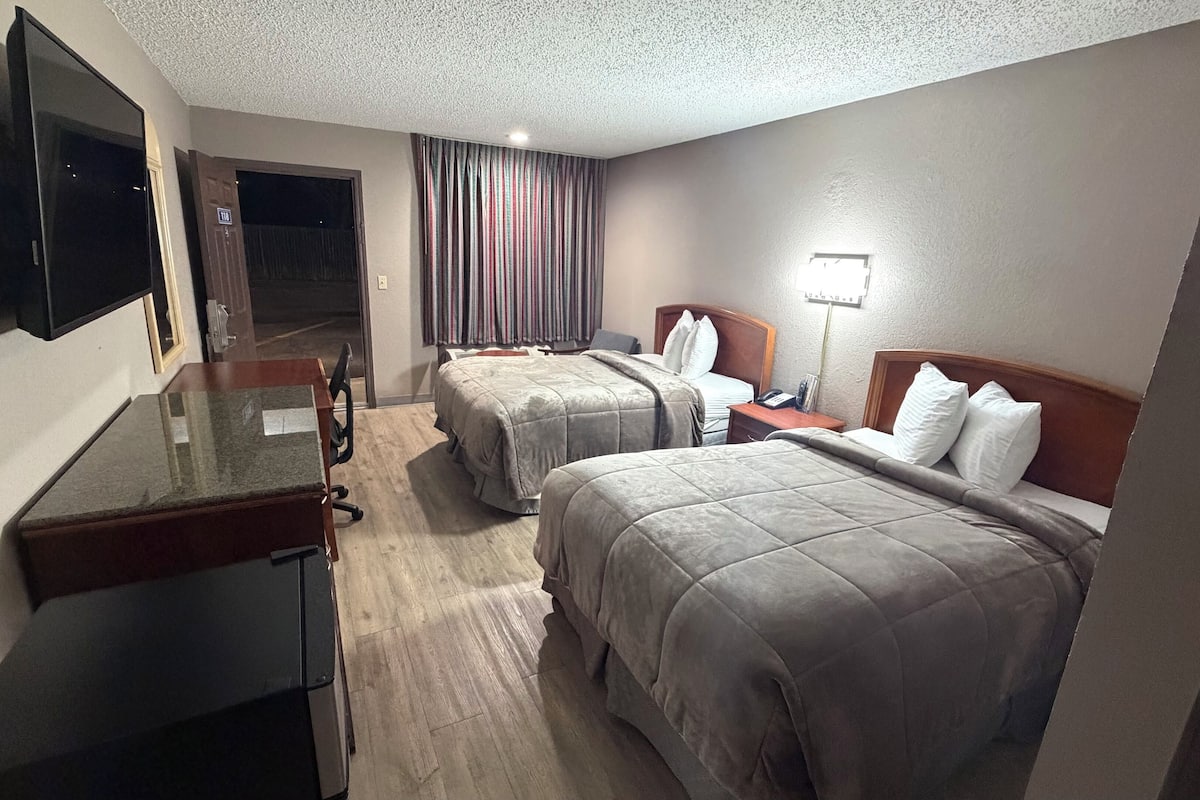 Double Room, 2 Double Beds, Non Smoking