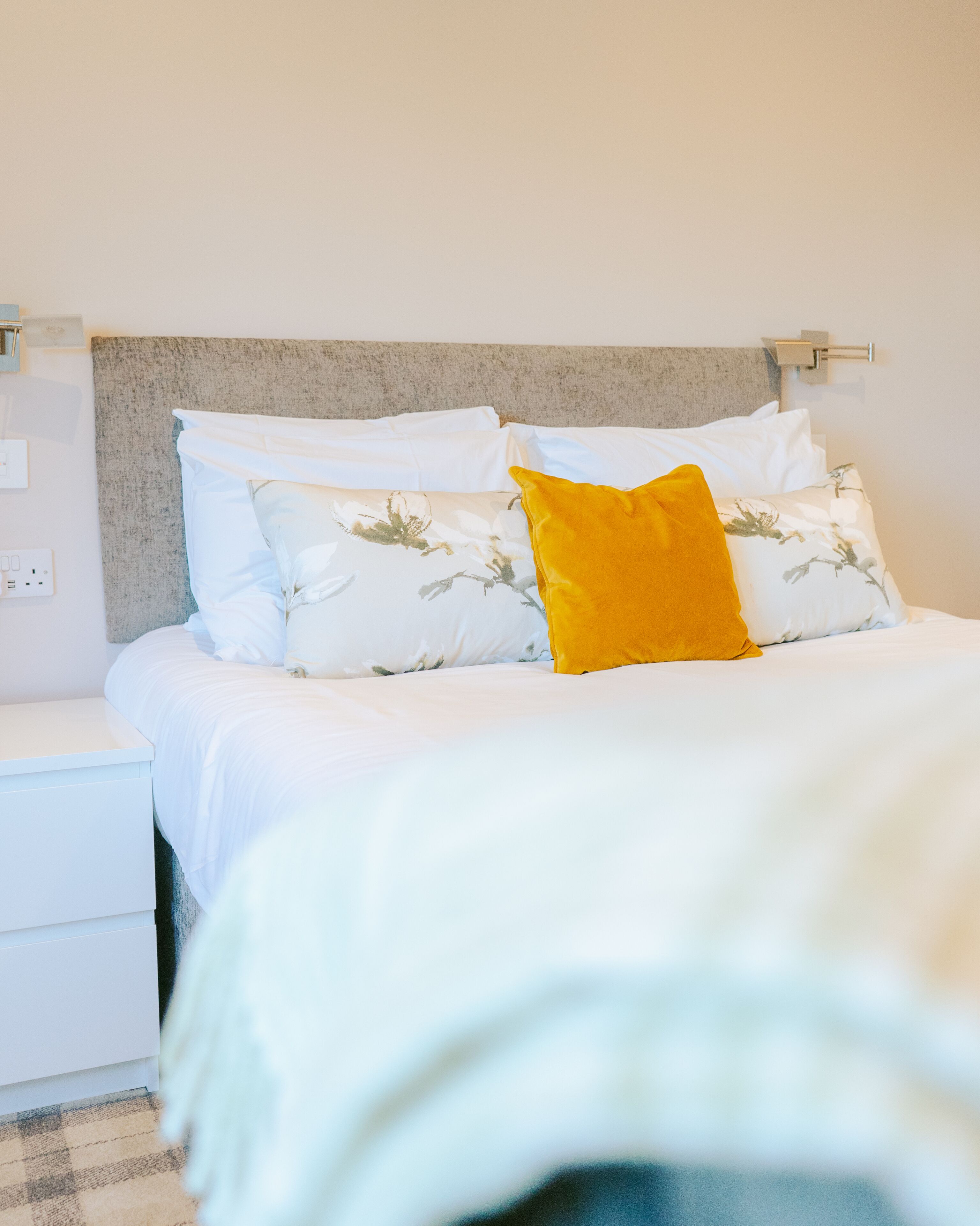 deluxe double room, 1 double bed | desk, free wifi, bed sheets