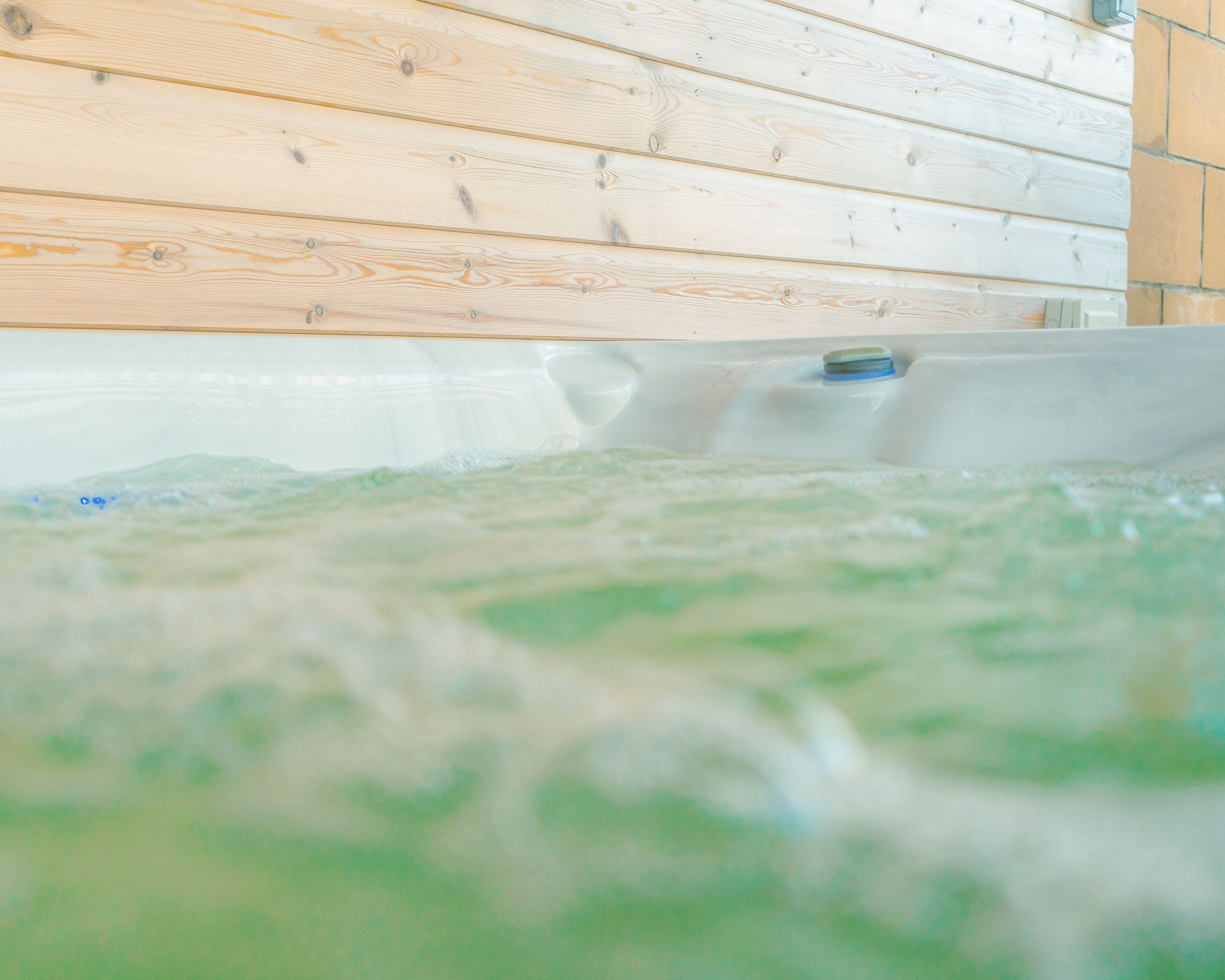 superior double room (balcony & hot tub) | terrace/patio