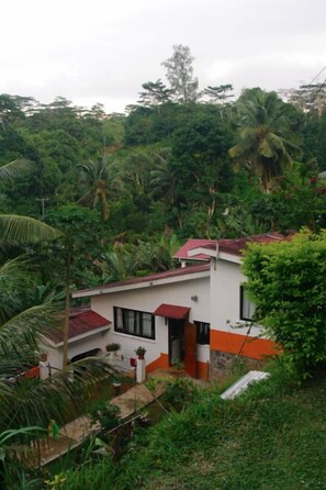 Exterior - Relaxing in style with Papayaguesthouse (victoria mahe)