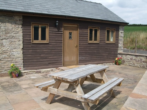 Barn conversion in beautiful countryside, sleeps 4