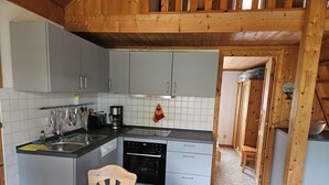茶具/咖啡用具、冰箱、烤箱、炉灶