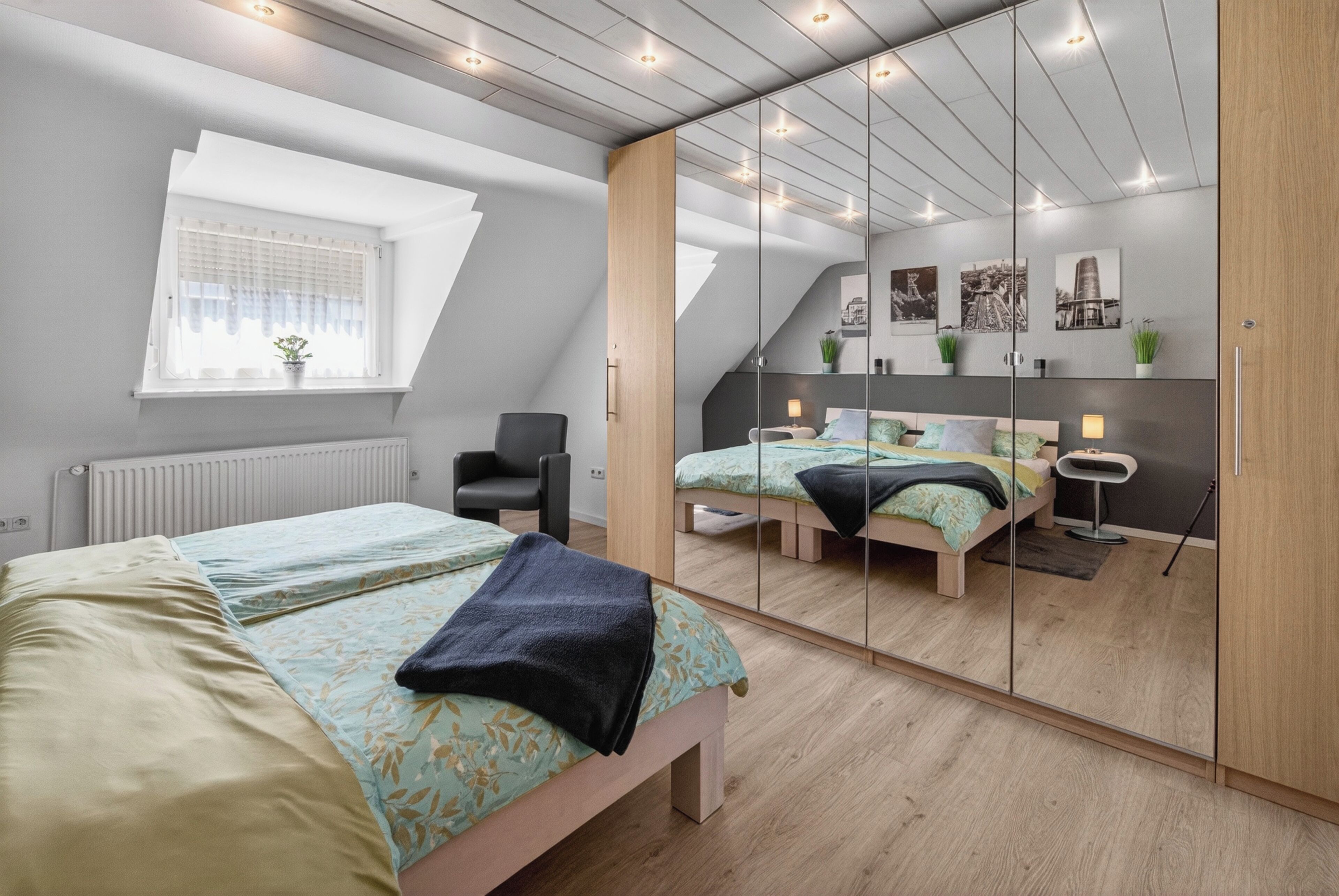 2 bedrooms, iron/ironing board, travel crib, free WiFi