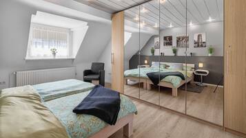 2 Schlafzimmer, Bügeleisen/Bügelbrett, Reisekinderbett, kostenloses WLAN