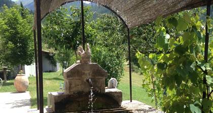 Gorges du Verdon Castellane Grand studio neuf