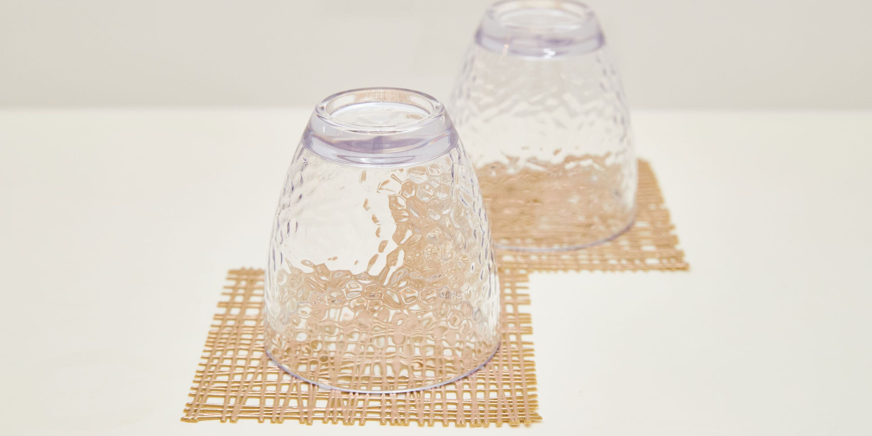 1 bedroom, individually decorated, individually furnished, desk