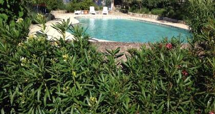 RENTAL, PETS ACCEPTED, SWIMMING POOL, PARKING, PRIVATE GARDEN, WIFI