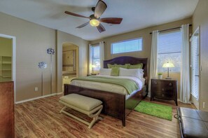 5 bedrooms, desk, iron/ironing board, travel cot