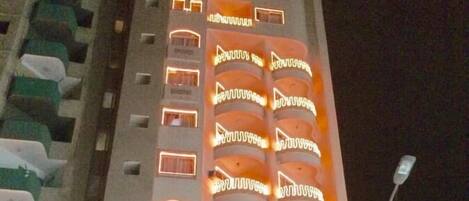 Fachada de la propiedad