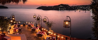Seafront Luxury mexican style Villa