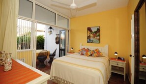 1 chambre, fer et planche à repasser, accès au Wi-Fi (inclus)