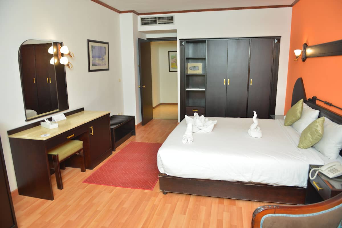 Minibar, in-room safe, blackout curtains, soundproofing