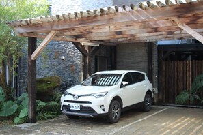 Parkir mandiri gratis