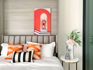 1 bedroom, premium bedding, desk, blackout curtains - Sukhumvit Asok Modern Suite (Bangkok)