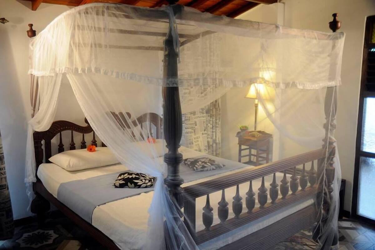 Deluxe Villa, 1 King Bed, Accessible, Garden View