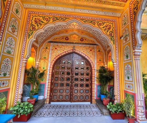 Nirbana Palace - A Heritage Hotel