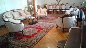 Double or Twin Room, 1 Queen Bed, Non Smoking, Garden View | Living room