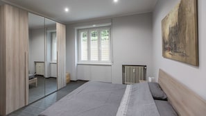 2 bedrooms, iron/ironing board, free WiFi - Rental In Rome Apartment Archimede (Rome)