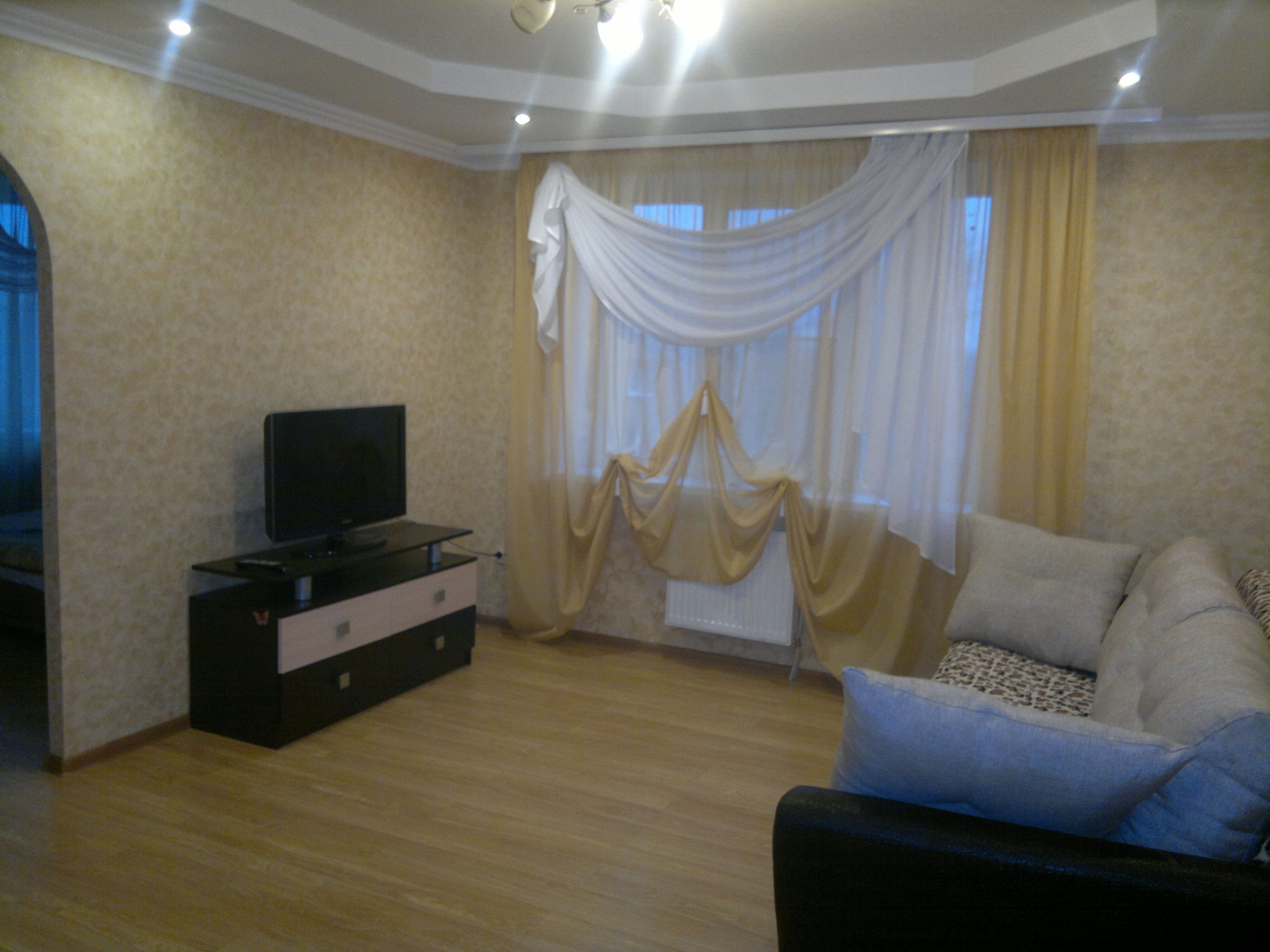 Comfort-Apartment, 2 Queen-Betten, Nichtraucher, Stadtblick | 1 Schlafzimmer, individuell dekoriert, individuell eingerichtet