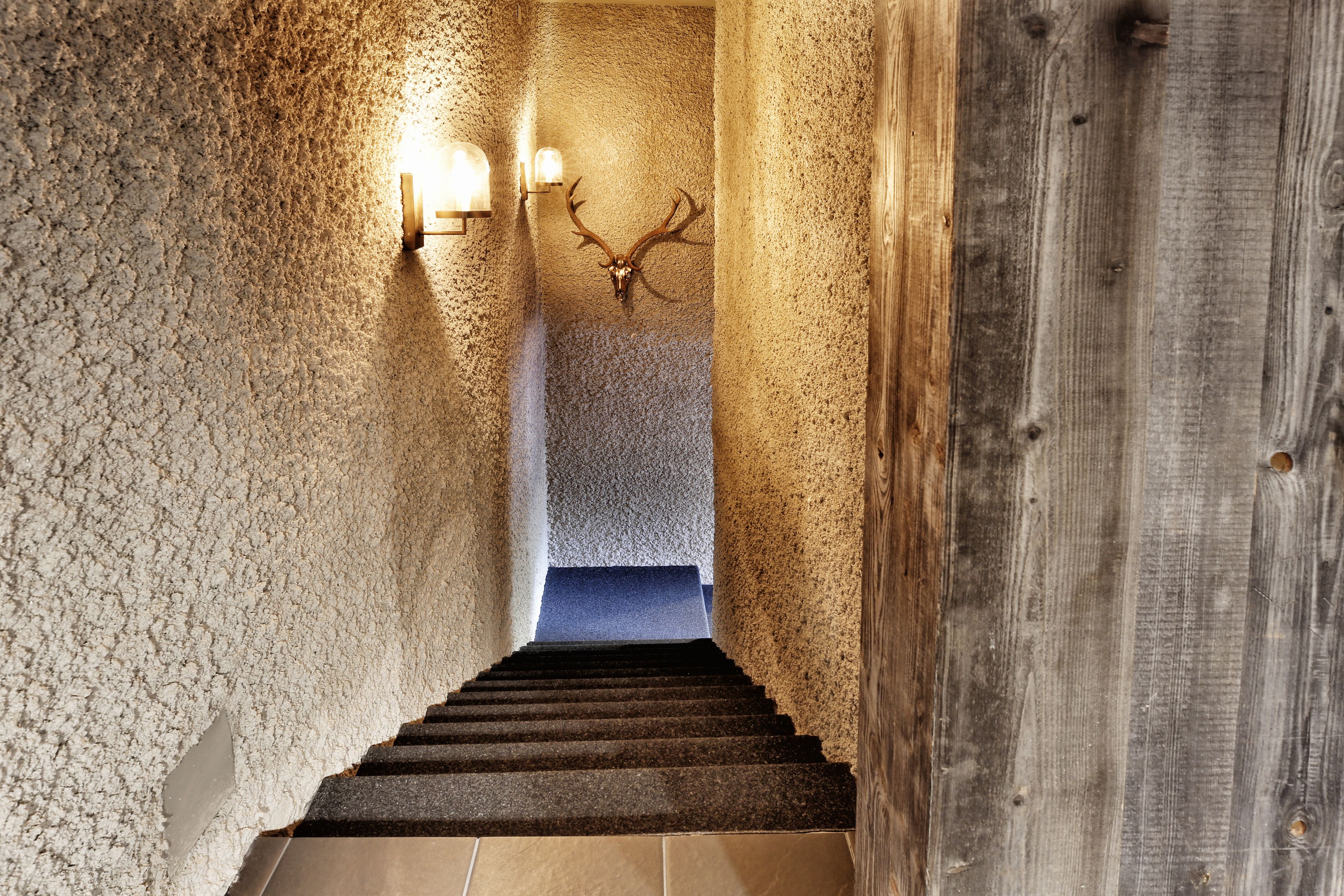 Gallery appartement, meerdere bedden, niet-roken | Woonruimte | Een flatscreentelevisie