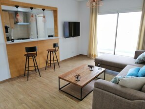 Living room - Bright and stylish Flat (Tunis)