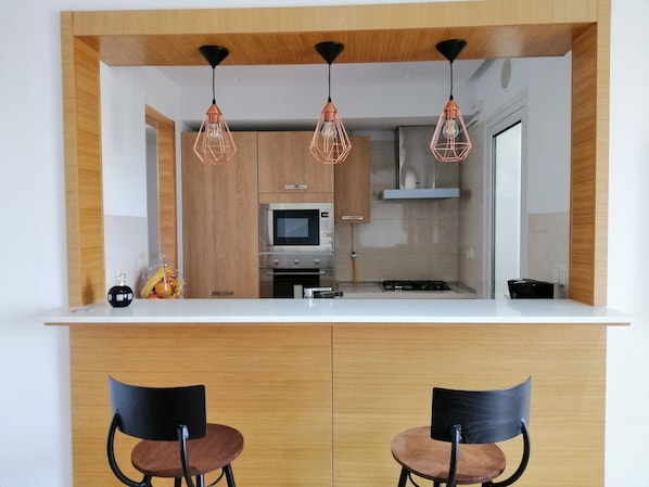 Appartement | Repas dans la chambre