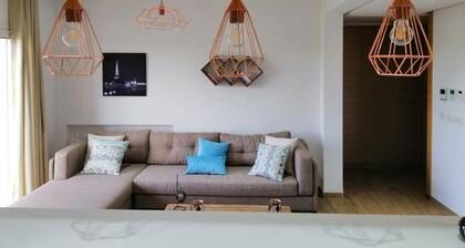 Bright and stylish Flat