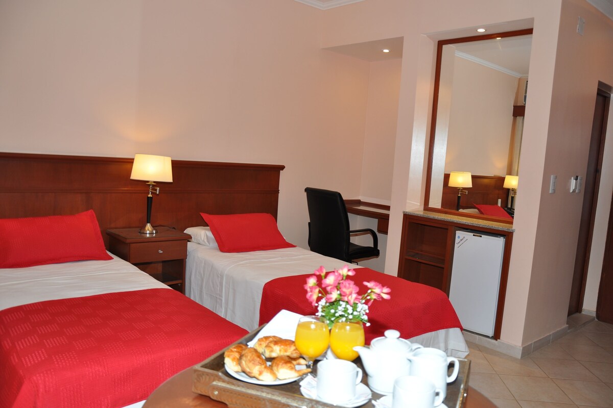 Superior Triple Room, Non Smoking | 2 bedrooms, in-room safe, blackout curtains, free WiFi