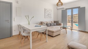 Vila Desain, 3 kamar tidur, kolam renang pribadi (3) | Area keluarga | TV layar datar dan Netflix