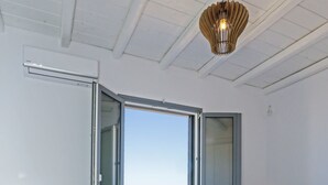 Vila Desain, 3 kamar tidur, kolam renang pribadi (3) | 3 kamar tidur, brankas, dan setrika/meja setrika
