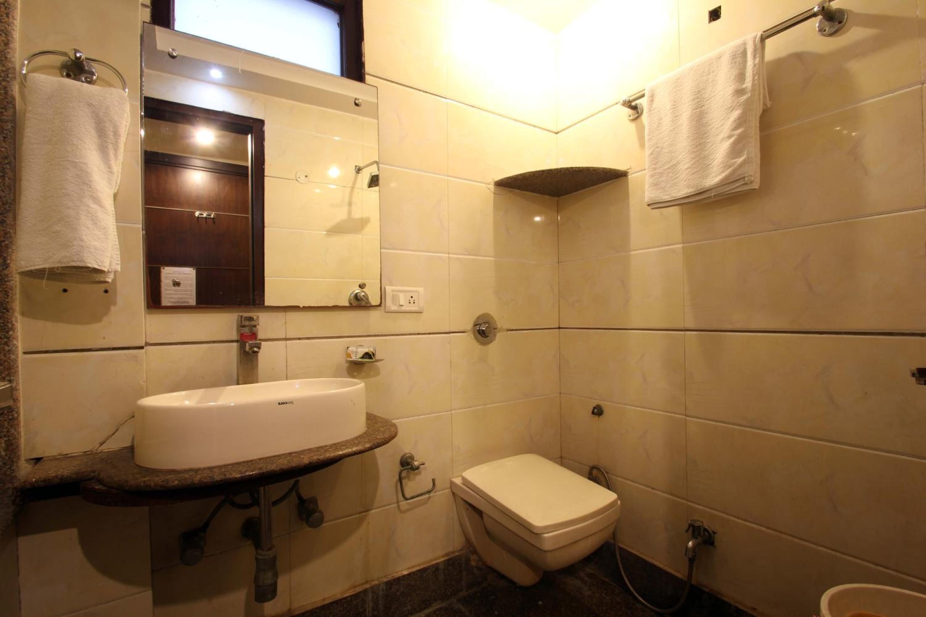 Photo - Hotel star view '2mins from Metro Station near 5mins distance New Delhi Railway Station