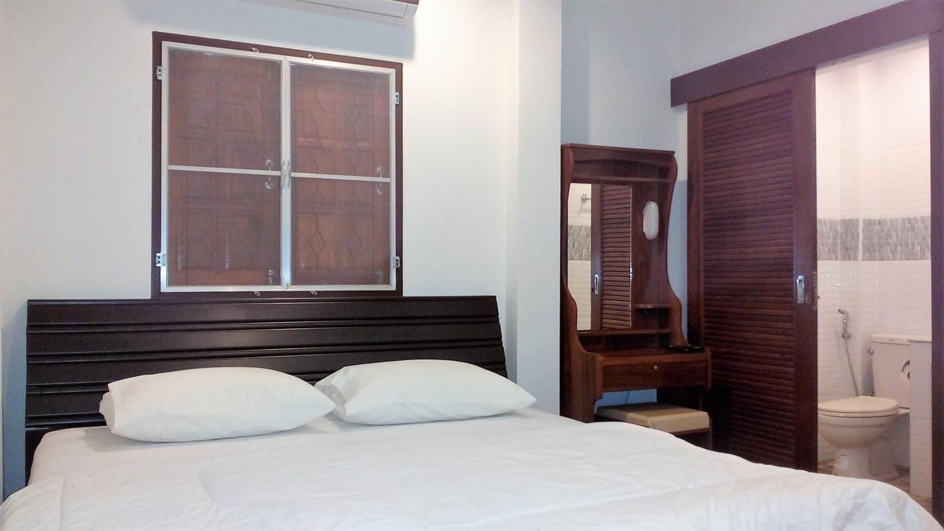 Cofres nos quartos, individualmente decorados