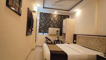 1 bedroom, blackout curtains, iron/ironing board, cots/infant beds