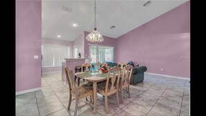 Unclassified image, 4 of 12, button - Townhouse For Rent (Haines City)