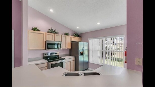 Unclassified image, 1 of 12, button - Townhouse For Rent (Haines City)