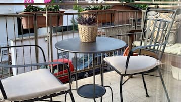 Doppia Superior, bagno in camera | Vista balcone